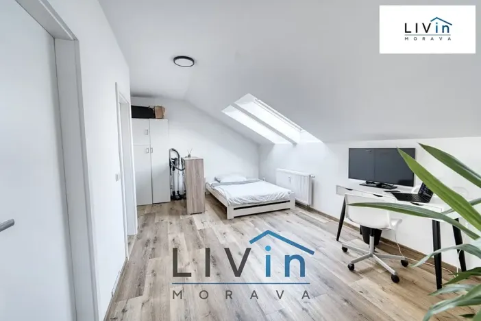 Pronájem bytu 1+kk, Olomouc, tř. Svornosti, 45 m2