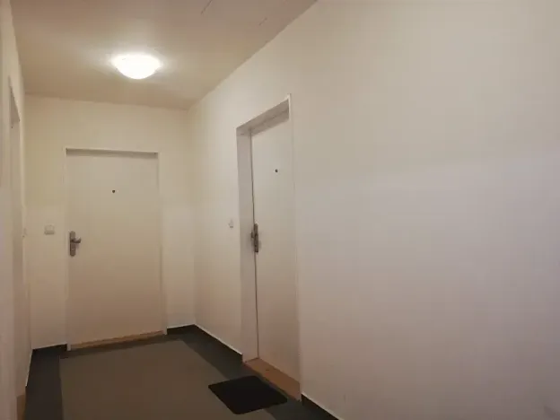 Pronájem bytu 1+kk, Praha - Holešovice, Malá Plynární, 33 m2