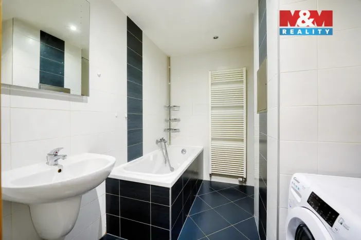 Prodej bytu 1+kk, Praha - Pitkovice, Májovková, 36 m2