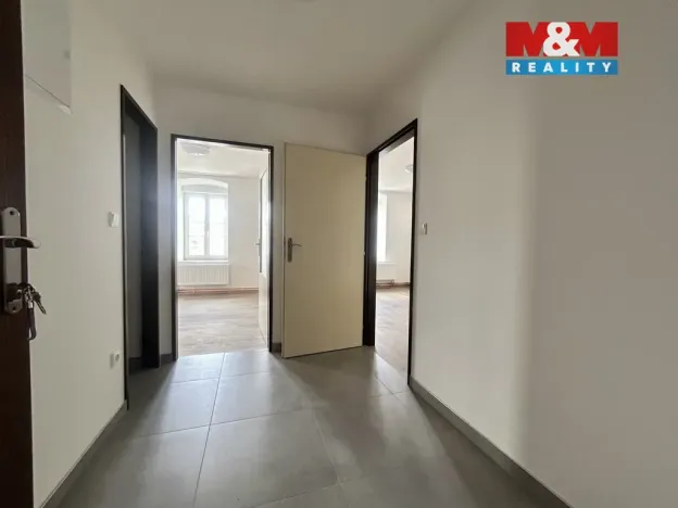 Pronájem bytu 1+1, Jindřichův Hradec - Jindřichův Hradec III, Vídeňská, 56 m2