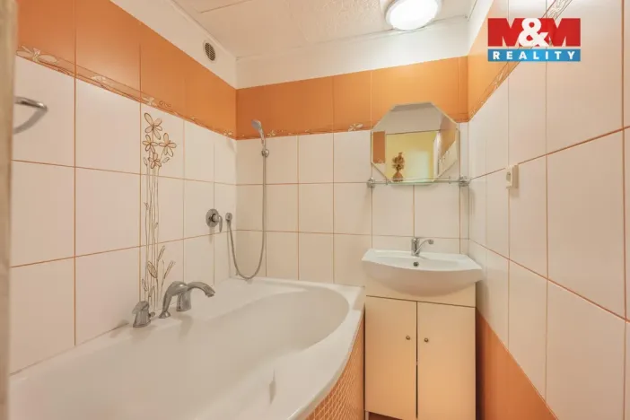 Prodej bytu 3+1, Slaný, Žižkova, 74 m2