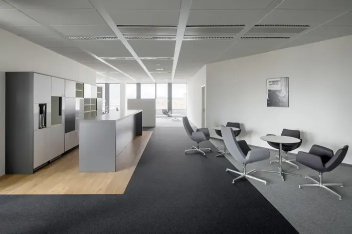 Pronájem kanceláře, Praha - Nusle, Pikrtova, 536 m2