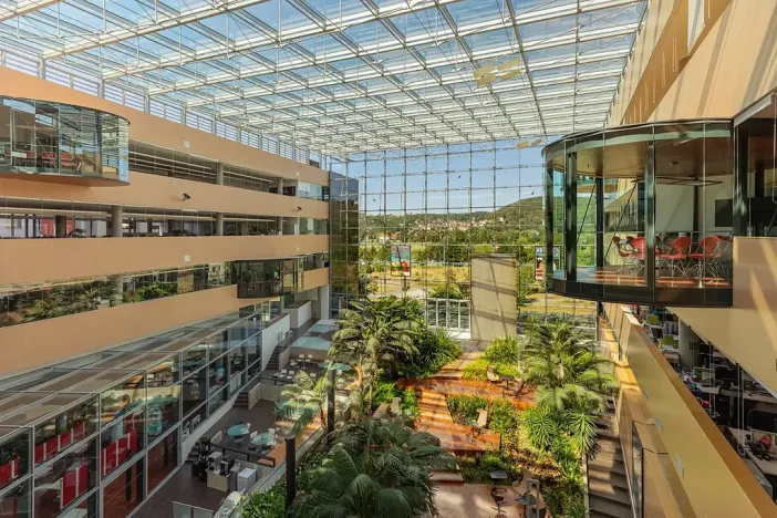 Pronájem kanceláře, Praha - Modřany, Mezi vodami, 1220 m2