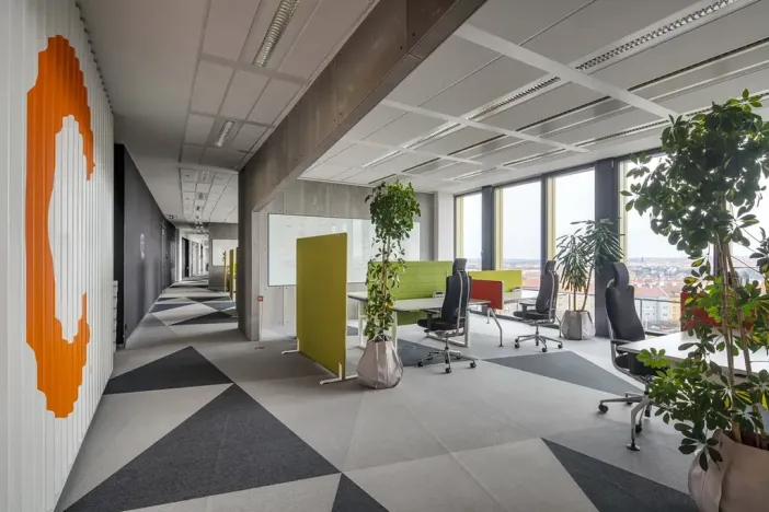 Pronájem kanceláře, Praha - Nusle, Pikrtova, 860 m2