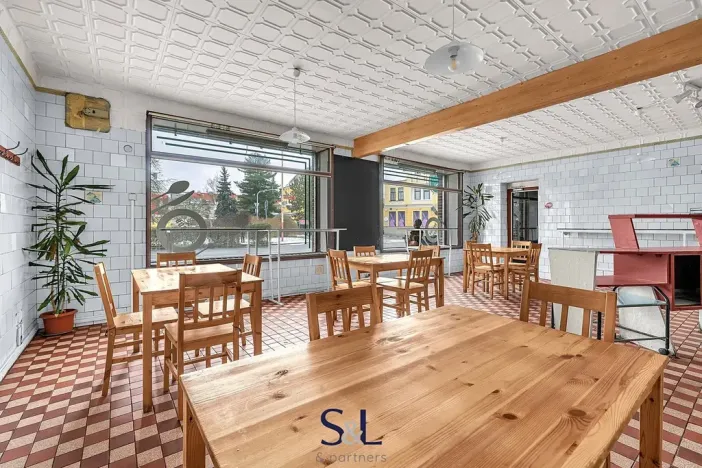 Prodej obchodního prostoru, Česká Lípa, Hrnčířská, 83 m2