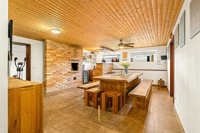 Prodej rodinného domu, Doksy, Severní, 342 m2