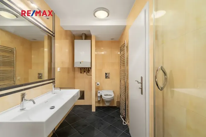 Prodej bytu 3+kk, Praha - Holešovice, Dobrovského, 107 m2