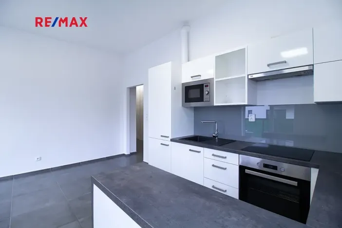 Pronájem bytu 3+kk, Plzeň, Bolevecká, 74 m2