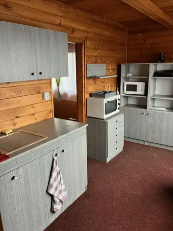 Pronájem chaty, Netvořice, 90 m2