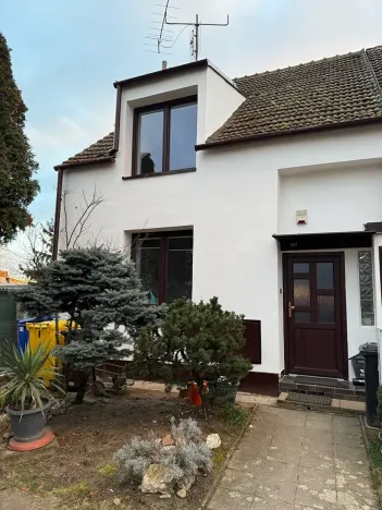 Pronájem rodinného domu, Strachotín, 200 m2