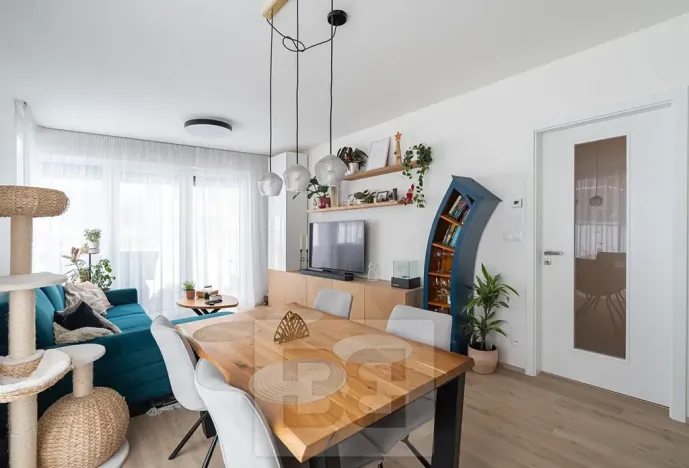 Pronájem bytu 2+kk, Praha - Záběhlice, Klapálkova, 58 m2