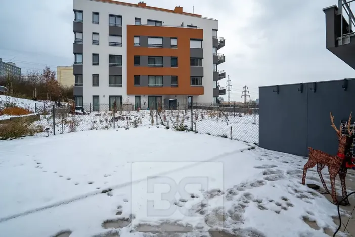 Pronájem bytu 2+kk, Praha - Záběhlice, Klapálkova, 58 m2