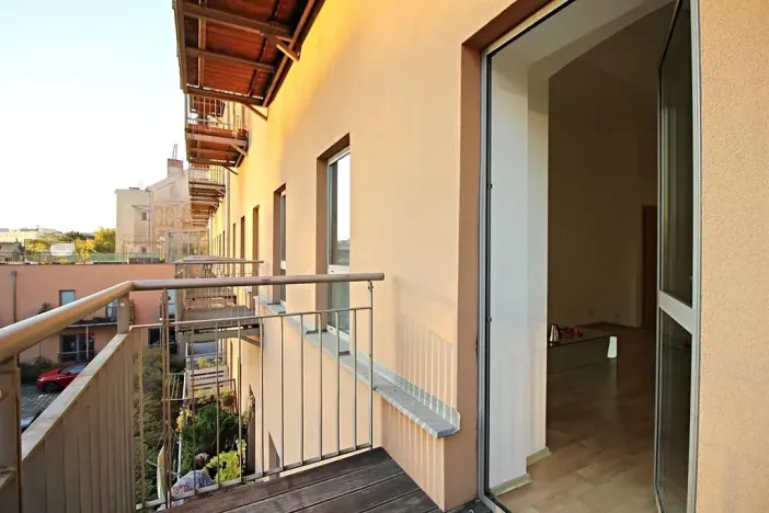 Pronájem bytu 2+kk, Brno, Zábrdovická, 60 m2