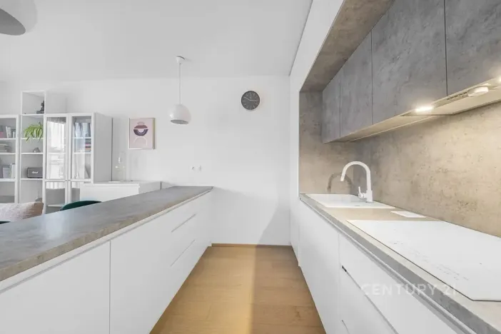 Prodej bytu 2+kk, Praha - Modřany, Vrátnická, 51 m2