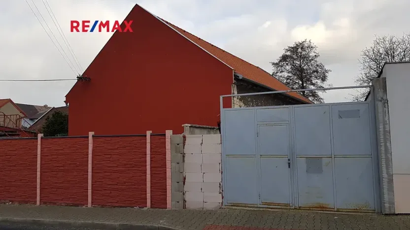 Pronájem obchodního prostoru, Kladno, Kozinova, 150 m2