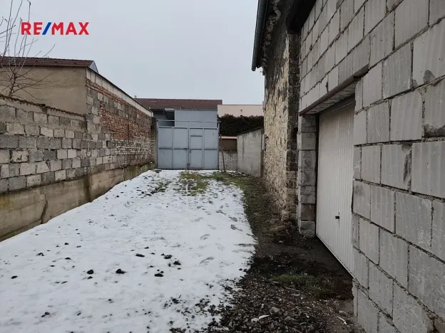 Pronájem obchodního prostoru, Kladno, Kozinova, 150 m2