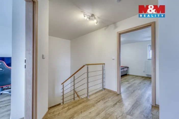 Prodej rodinného domu, Osek, 146 m2