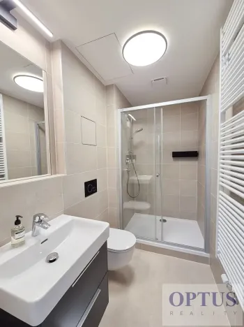 Prodej bytu 2+kk, Praha - Hlubočepy, Benešova, 52 m2