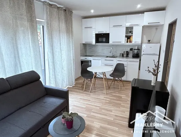 Pronájem bytu 2+kk, Kutná Hora, Pobřežní, 48 m2