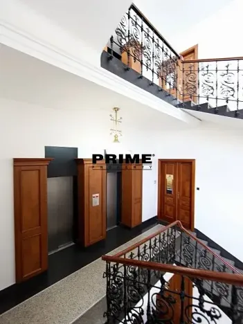 Pronájem kanceláře, Praha - Nové Město, Lazarská, 110 m2