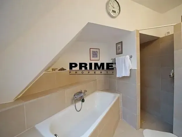 Pronájem rodinného domu, Praha - Kunratice, Ke hrádku, 417 m2