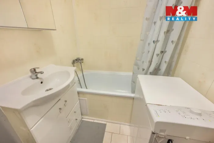 Prodej bytu 2+1, Praha - Záběhlice, Malovická, 55 m2