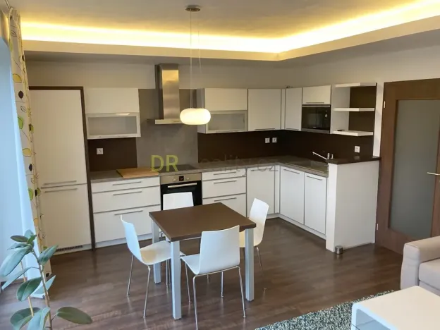 Pronájem bytu 3+kk, Brno, Podveská, 75 m2