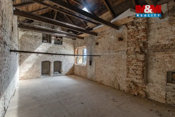 Prodej obchodního prostoru, Opava - Vlaštovičky, Jarní, 90 m2