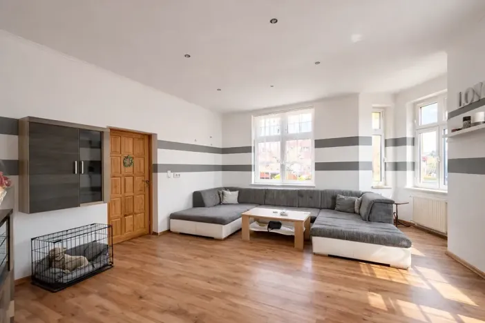 Pronájem bytu 3+1, Karlovy Vary, Lad. Koubka, 70 m2