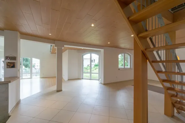 Prodej rodinného domu, Praha - Radotín, Na Viničkách, 200 m2