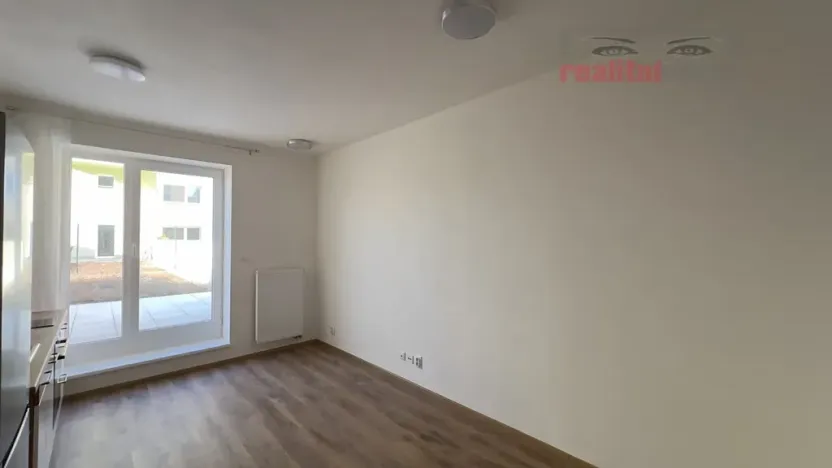 Pronájem bytu 1+kk, Brno, Křepelčí, 23 m2