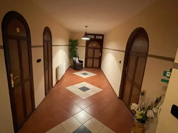 Pronájem kanceláře, Kynšperk nad Ohří, 600 m2