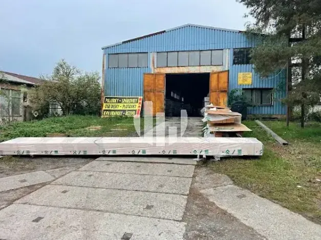 Pronájem skladu, Plzeň, Libušínská, 5000 m2