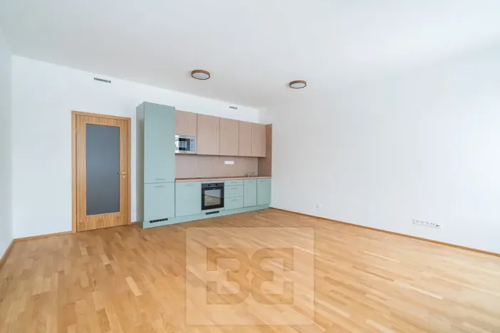 Pronájem bytu 1+kk, Praha - Smíchov, Toyen, 42 m2