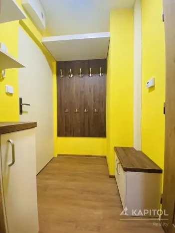 Prodej bytu 1+1, Uherské Hradiště, Rostislavova, 34 m2