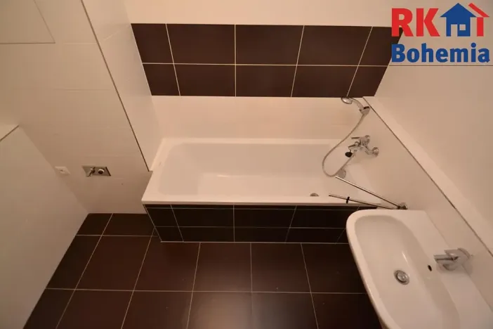 Pronájem bytu 2+kk, Praha - Háje, Jurkovičova, 52 m2