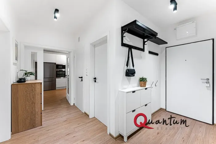 Prodej bytu 3+kk, Praha - Dolní Měcholupy, Honzíkova, 89 m2