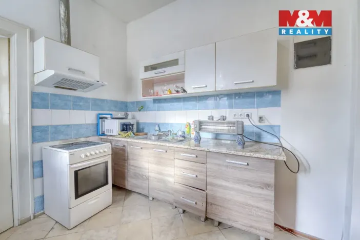 Prodej rodinného domu, Kožlany, Pražská, 100 m2