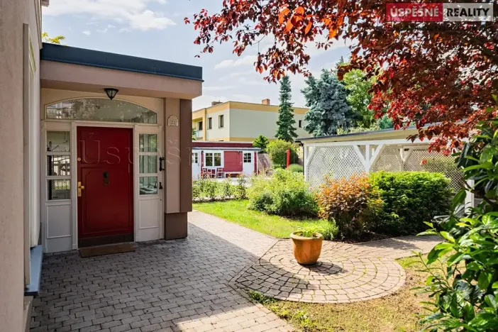 Prodej vily, Praha - Slivenec, Opálová, 282 m2