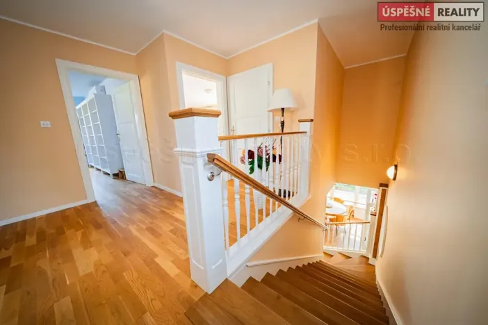 Prodej vily, Praha - Slivenec, Opálová, 282 m2