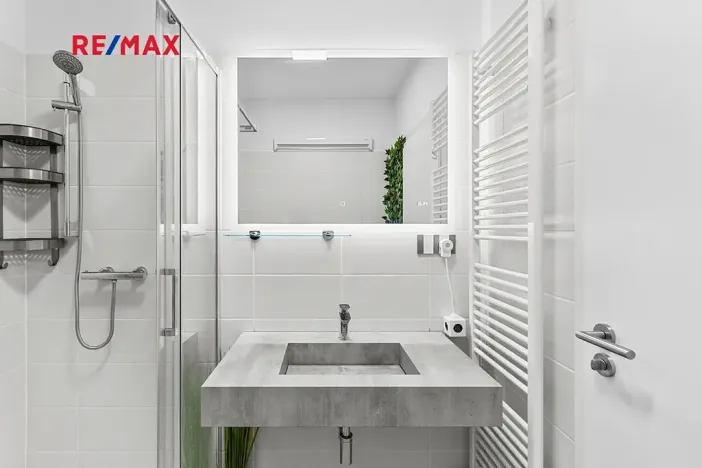 Pronájem bytu 1+kk, Plzeň, K Zelené louce, 40 m2