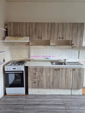 Prodej bytu 3+1, Česká Lípa, Šluknovská, 66 m2