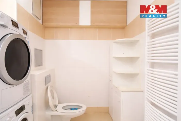 Prodej bytu 2+kk, Praha - Horní Měcholupy, Hornoměcholupská, 45 m2