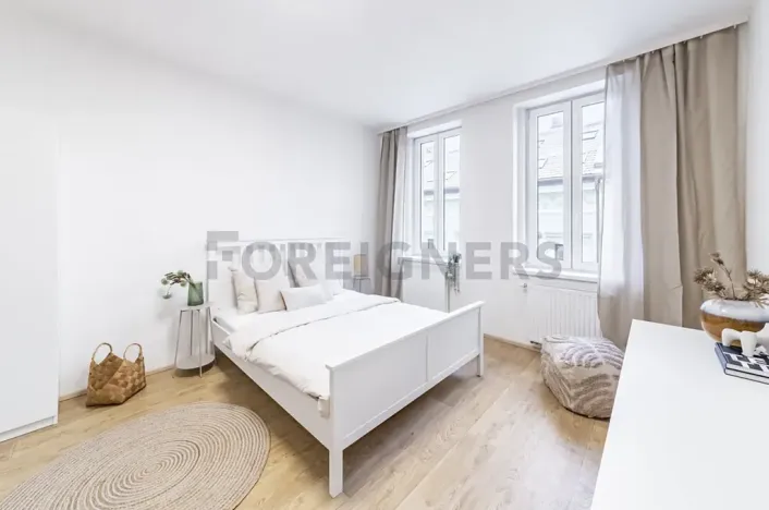 Pronájem bytu 1+kk, Brno, Bratislavská, 32 m2