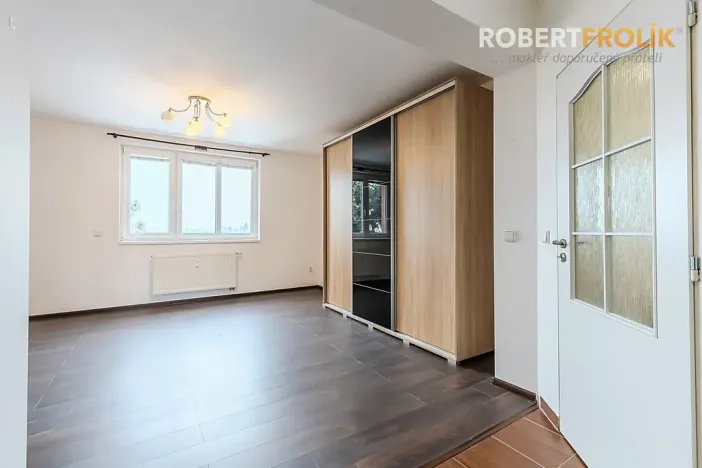 Pronájem bytu 2+1, Praha - Čakovice, U Párníků, 61 m2