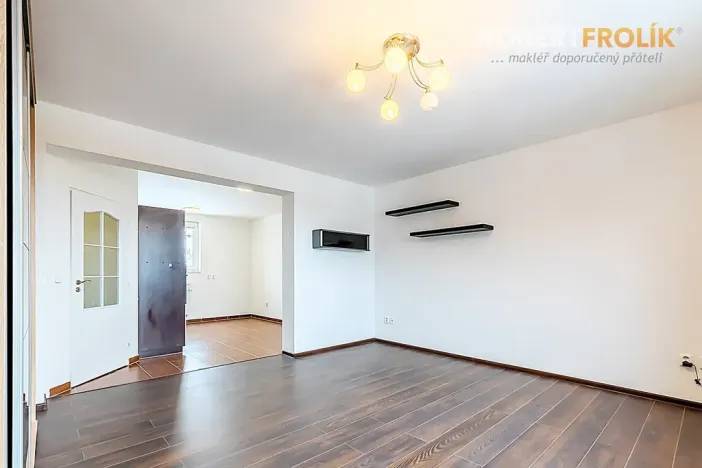 Pronájem bytu 2+1, Praha - Čakovice, U Párníků, 61 m2