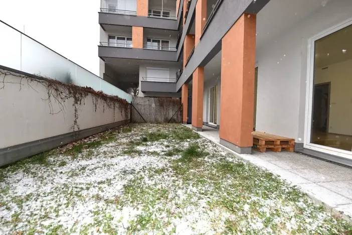 Prodej bytu 2+kk, Praha - Vršovice, Petrohradská, 114 m2