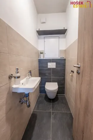 Prodej bytu 3+kk, Holubice, 73 m2