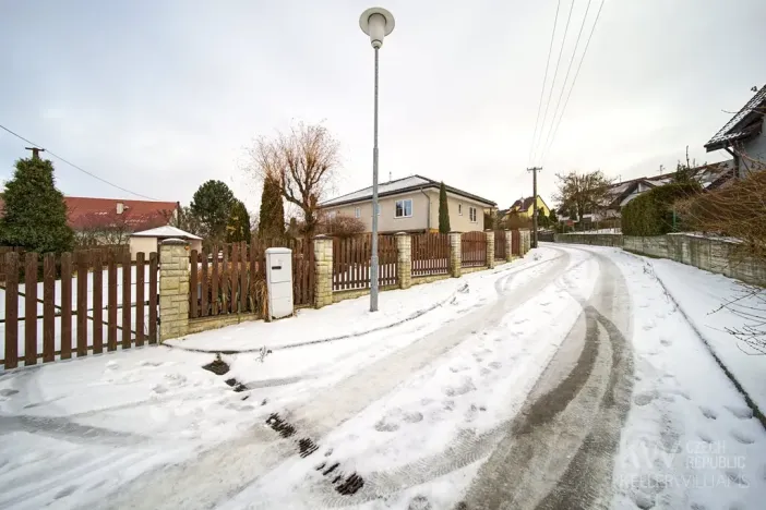 Pronájem rodinného domu, Plzeň, K Řečici, 240 m2