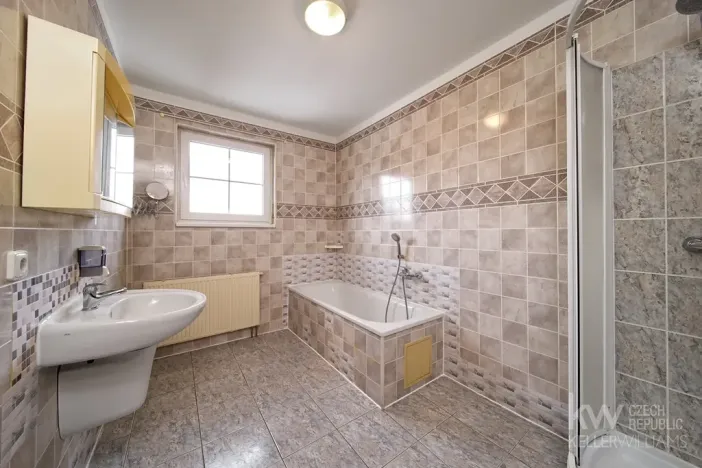 Pronájem rodinného domu, Plzeň, K Řečici, 240 m2